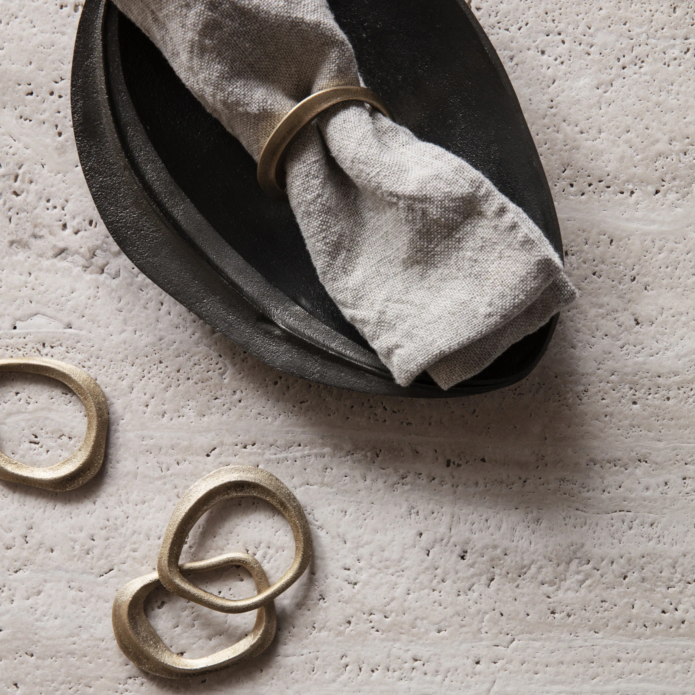 Ferm LIVING Flow Servetring 4-pack 4 Ferm LIVING Flow Servetring 4-pack - Afbeelding 2