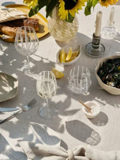 Broste Copenhagen Stripe Wittewijnglas 35 Cl -Keukenware Verkoop 577055 01 40 EnvironmentImage 51400696c2